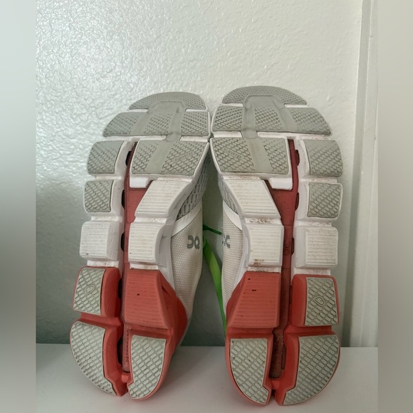 On cloudflyer Women's Sneakers in White, Gray, and Coral - Picture 7 of 7